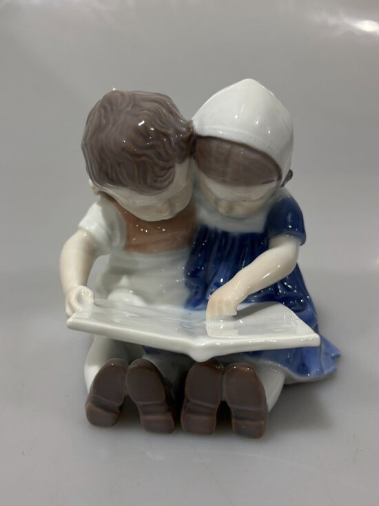 Bing & Grondahl Other - Bing & Grondahl 1567 Children Reading Book Porcelain Figurine Vintage Denmark